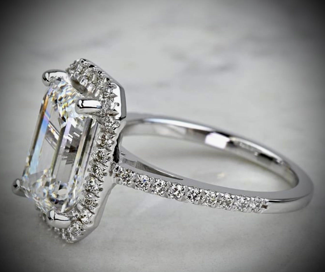 2 Carat Diamond Engagement Ring